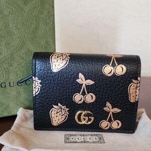 Gucci GG Black Berry Marmont Bifold Card Case Wallet